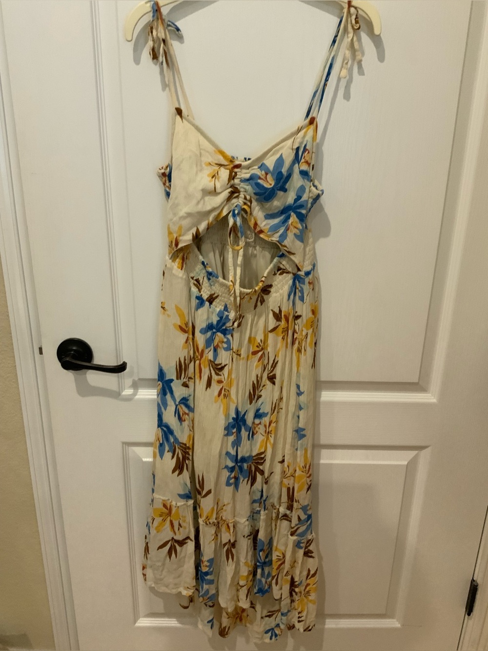 Forever 21 Cream Maxi Dress with Blue & Yellow Floral Print Smocked Back W/Slip